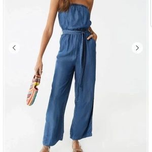 Forever 21 Strapless Chambray Wide Leg Strapless Jumpsuit Size S